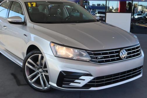 2017 Volkswagen Passat 1.8T R-Line
