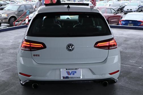 2019 Volkswagen Golf GTI 2.0T SE