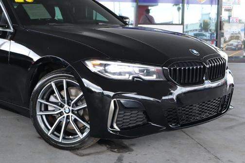 Black 2020 BMW 330 i