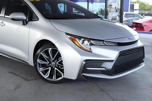 Silver 2022 Toyota Corolla SE Nightshade