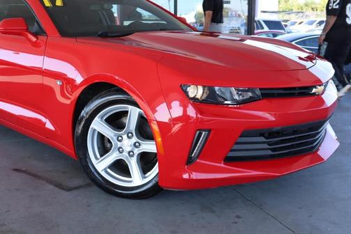2017 Chevrolet Camaro 1LT