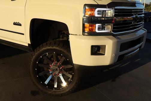 2016 Chevrolet Silverado 2500 High Country