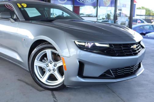 Gray 2019 Chevrolet Camaro 1LT