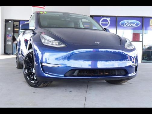 Blue 2021 Tesla Model Y Long Range