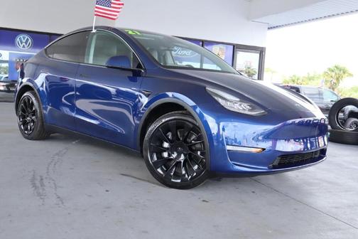 Blue 2021 Tesla Model Y Long Range
