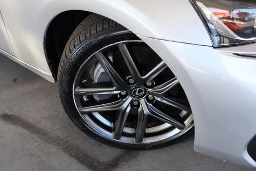 2018 Lexus IS 300 Base