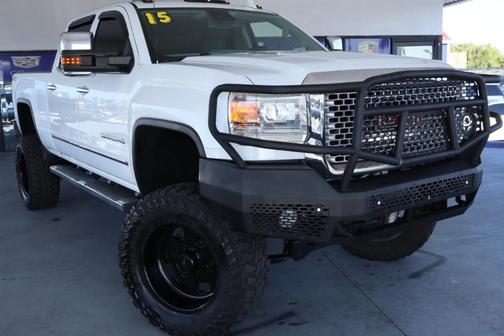 2015 GMC Sierra 3500 Denali