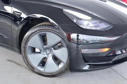 Black 2022 Tesla Model 3 Base