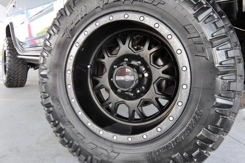 2005 Hummer H2 SUT