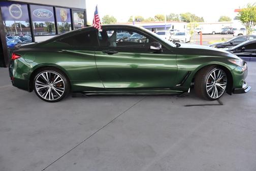 2017 INFINITI Q60 3.0T Premium