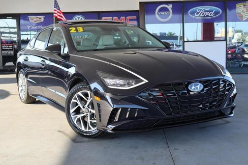 2023 Hyundai SONATA SEL