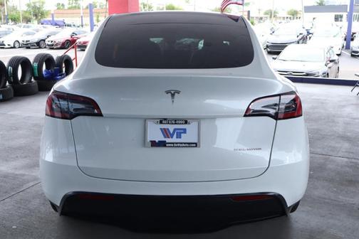 White 2023 Tesla Model Y Long Range