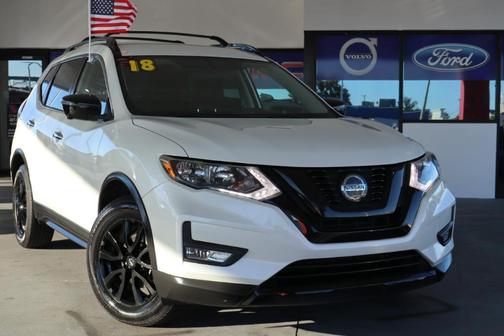 2018 Nissan Rogue SV