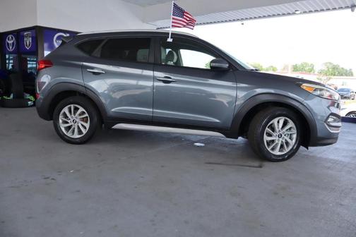 Coliseum Gray 2018 Hyundai TUCSON SEL