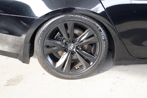 Black 2017 Acura TLX V6