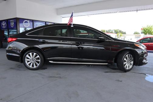 2015 Hyundai SONATA Sport