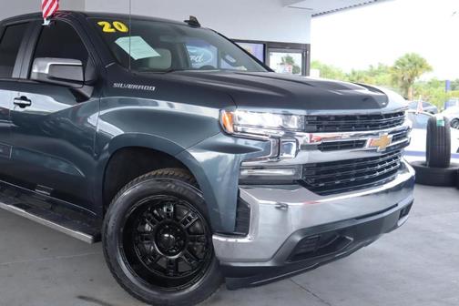 Gray 2020 Chevrolet Silverado 1500 LT