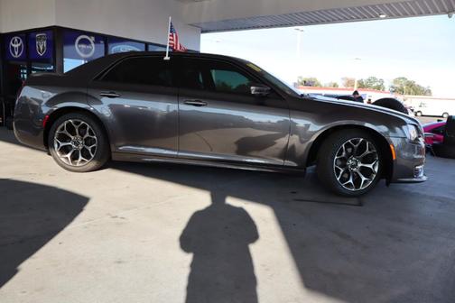 2018 Chrysler 300 S