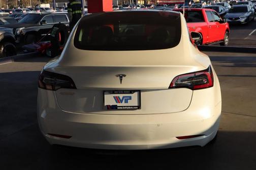 2019 Tesla Model 3 Mid Range