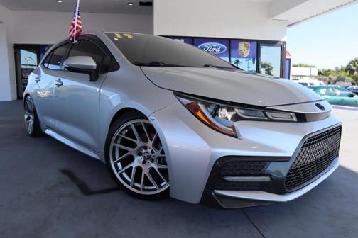 2019 Toyota Corolla Hatchback XSE