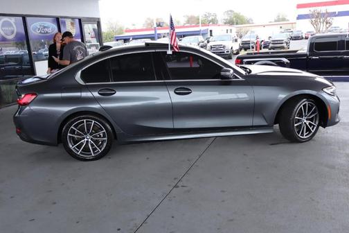 2020 BMW 330 i xDrive