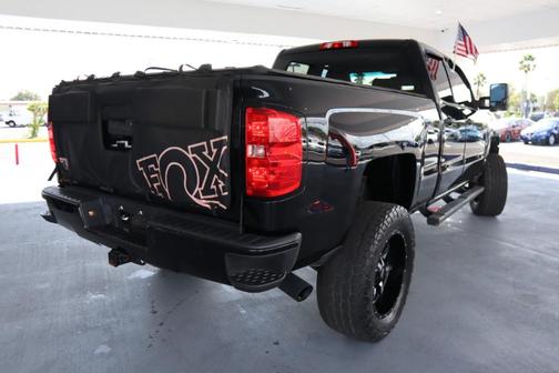2017 Chevrolet Silverado 1500 Custom