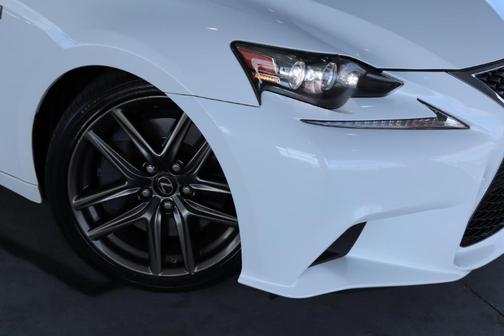 2016 Lexus IS 350 Base