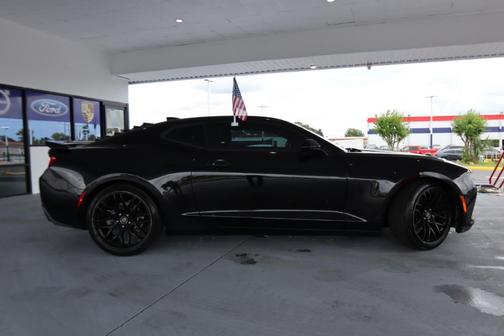 2018 Chevrolet Camaro 1LT