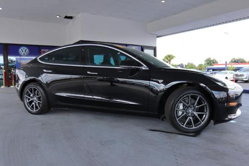 2018 Tesla Model 3 Mid Range