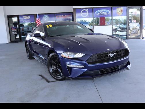2019 Ford Mustang EcoBoost