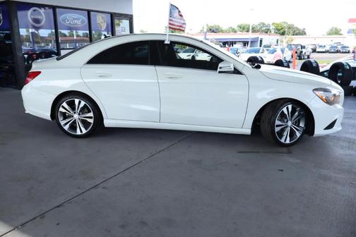 Pearl White 2016 Mercedes-Benz CLA-Class Base