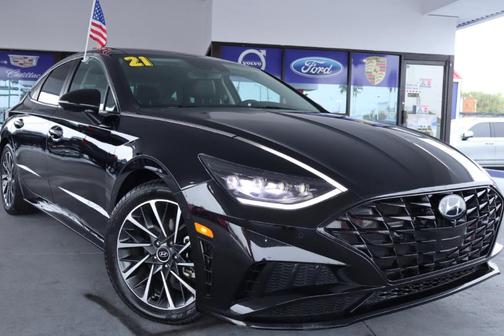 2021 Hyundai SONATA Limited