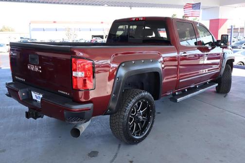 2016 GMC Sierra 2500 Denali