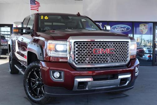 2016 GMC Sierra 2500 Denali