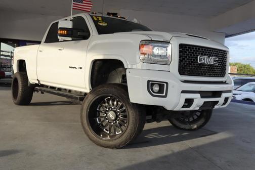 2017 GMC Sierra 3500 Denali