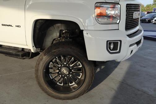 2017 GMC Sierra 3500 Denali