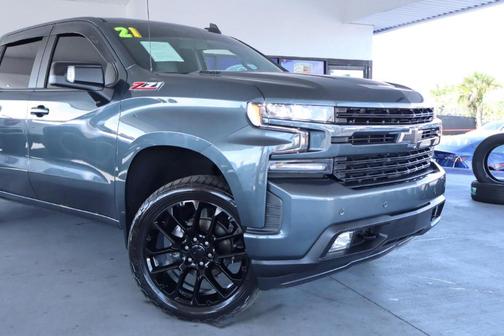 Gray 2021 Chevrolet Silverado 1500 RST