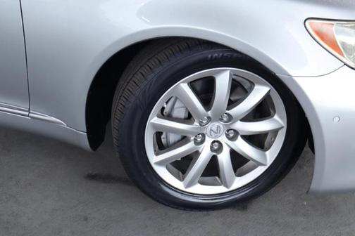 Silver 2007 Lexus LS 460 L