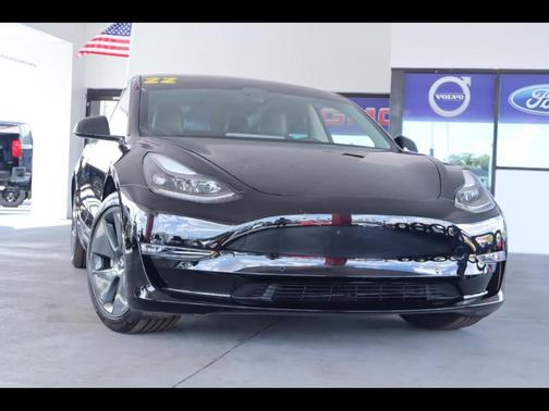 Black 2022 Tesla Model 3 Long Range