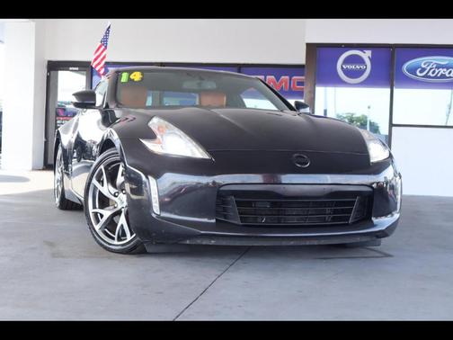 Magnetic Black 2014 Nissan 370Z Touring