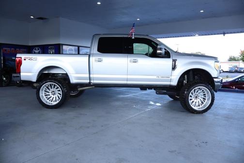 2017 Ford F-250 Lariat