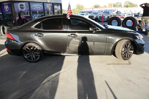 2018 Lexus IS 300 Base