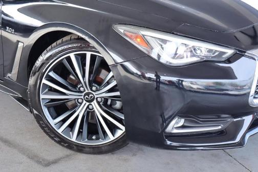 Black 2020 INFINITI Q60 3.0t LUXE