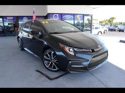 2022 Toyota Corolla SE Nightshade