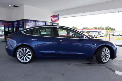 2019 Tesla Model 3 Performance