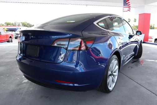 2019 Tesla Model 3 Performance