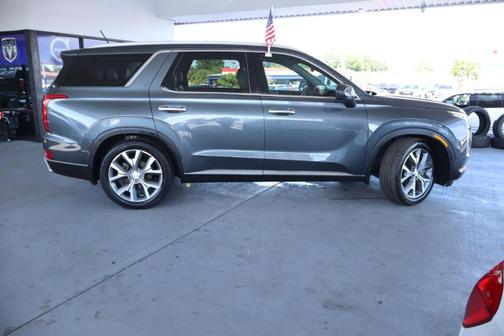 Gray 2020 Hyundai PALISADE SEL