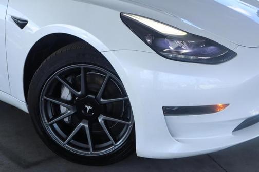White 2023 Tesla Model 3 Base