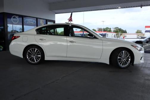 Pure White 2021 INFINITI Q50 3.0t LUXE