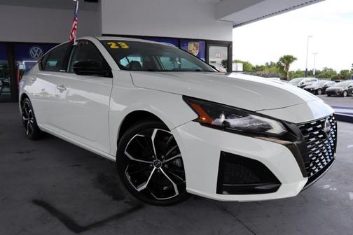 2023 Nissan Altima 2.5 SR